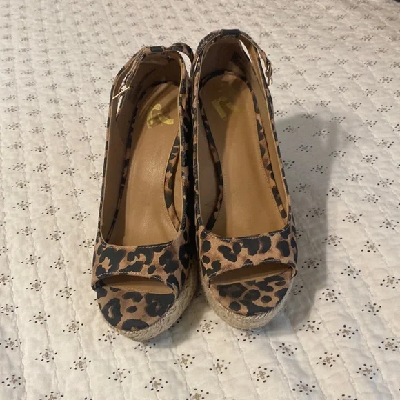 Wedges - Picture 1 of 4